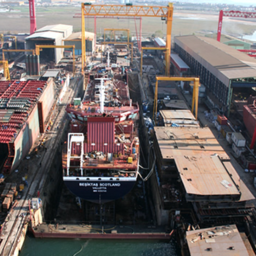 Dry dock