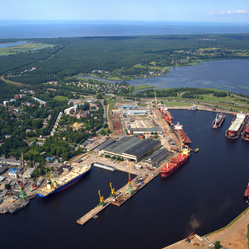 Riga shipyard image 1