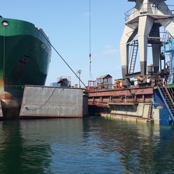 Ceksan shipyard image 2