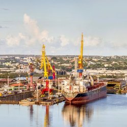 Damen shiprepair curacao 4